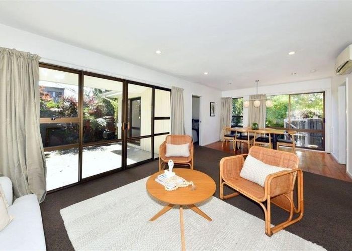 For rent 10 Lynfield Avenue, Ilam, Christchurch City, Canterbury