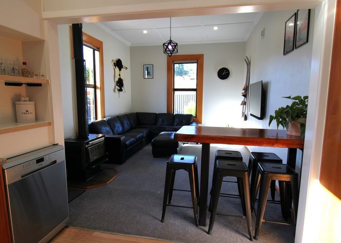  at 27 Brighton Road, Green Island, Dunedin, Otago