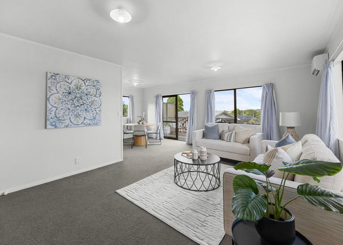  at 2/289 Pakuranga Road, Pakuranga Heights, Manukau City, Auckland