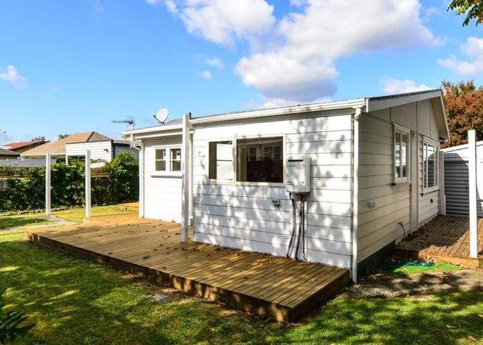  at 9 Bettina Road, Fairfield, Hamilton, Waikato