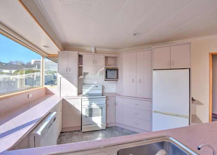  at 24 Aotea Crescent, Gore, Gore