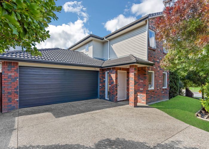 at 1 Gibbston Crescent, Flat Bush, Auckland