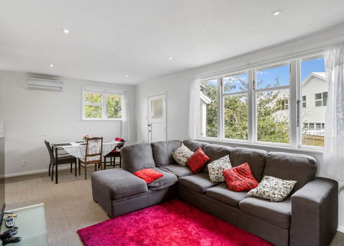  at 11 Torino Street, Point England, Auckland