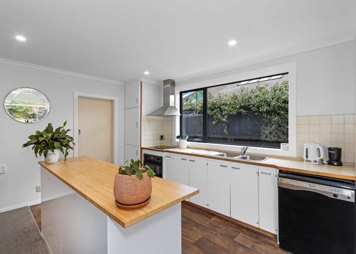  at 8 Blake Street, New Brighton, Christchurch