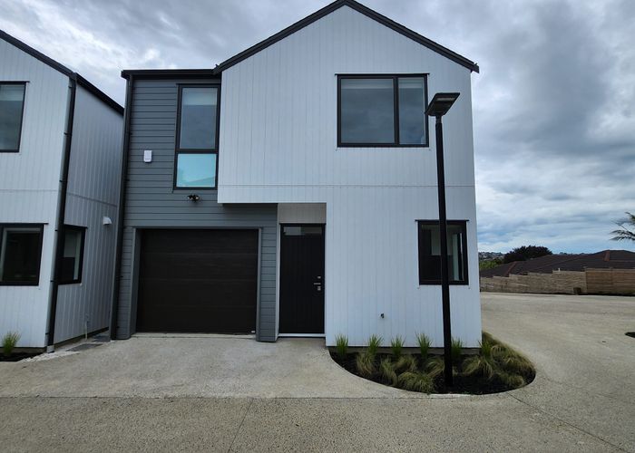  at 1,2,3,5 15 Matterhorn Crescent, Northpark, Manukau City, Auckland