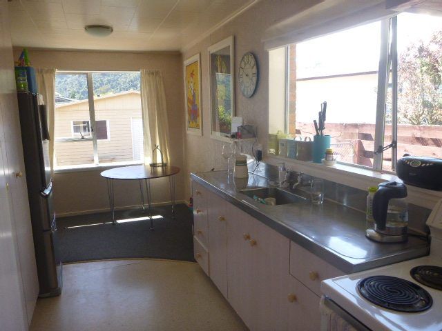  at 41 Brightwater Crescent, Totara Park, Upper Hutt, Wellington