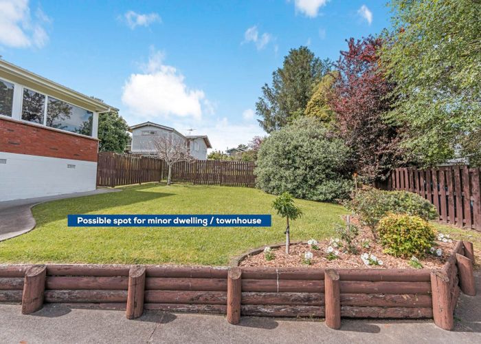  at 13 Juliet Avenue, Howick, Manukau City, Auckland