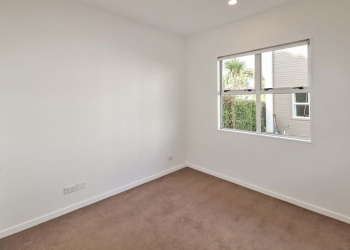  at 4/306 Evans Bay Parade, Hataitai, Wellington