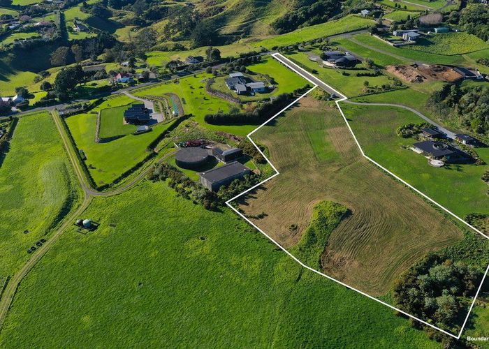 at 164a Wairau Road, Oakura, New Plymouth, Taranaki