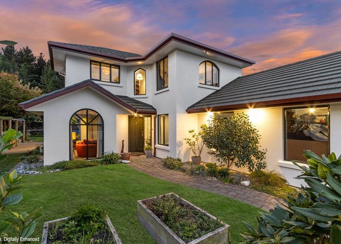  at 39 Forest Drive, Parklands, Christchurch