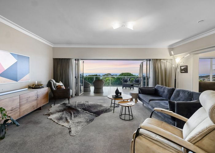  at 374 Devon Street West, Lynmouth, New Plymouth, Taranaki