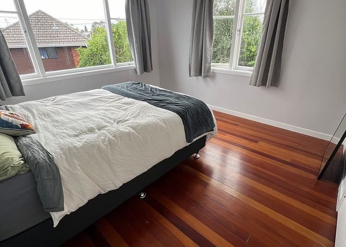  at 4/221 Mount Smart Road, Onehunga, Auckland City, Auckland