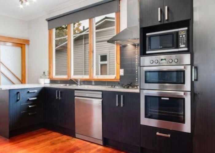  at 215 Park Road North, Parkvale, Hastings, Hawke's Bay