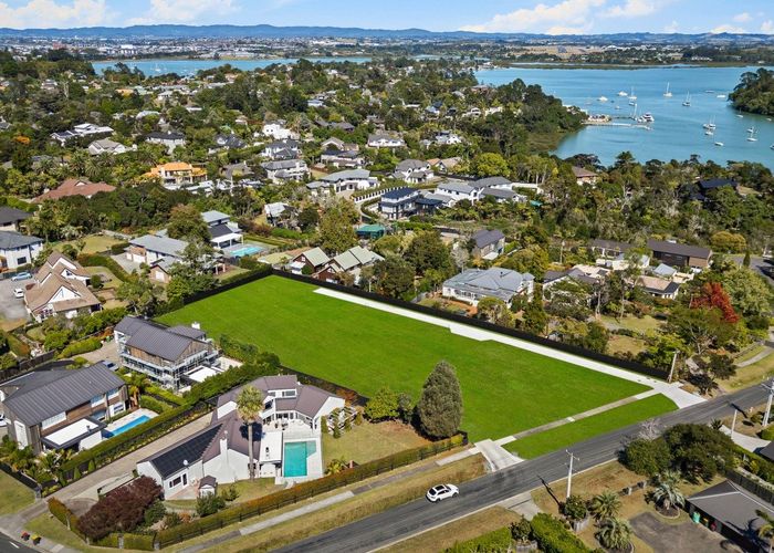  at 11 Oscar Road, Greenhithe, North Shore City, Auckland