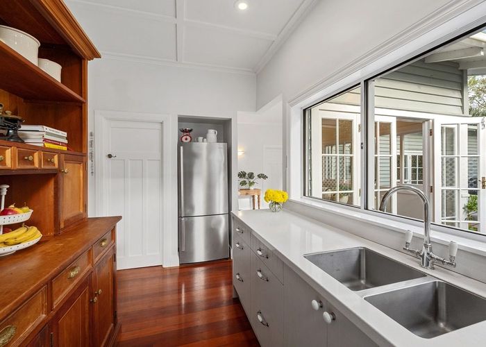  at 15 Duders Avenue, Devonport, North Shore City, Auckland