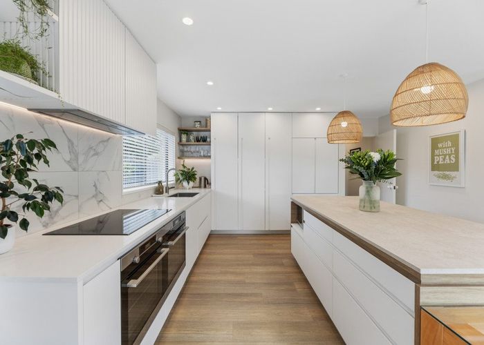  at 69 Regency Crescent, Redwood, Christchurch