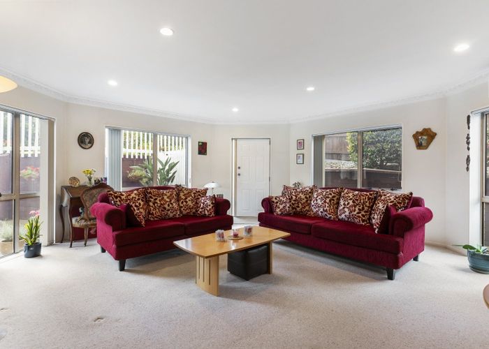  at 64 Whitford Road, Botany Downs, Manukau City, Auckland