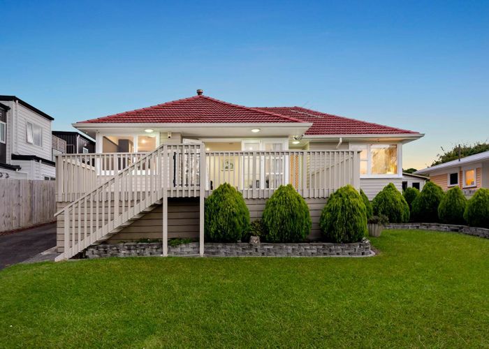  at 9 Rangitiki Crescent, Lynfield, Auckland City, Auckland