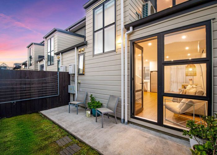  at 4C Whakatupu Road, Flat Bush, Manukau City, Auckland