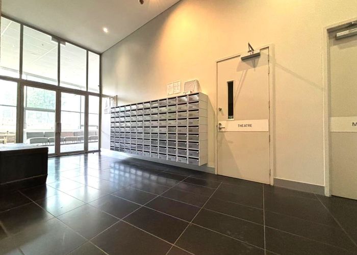  at 506/37 Symonds Street, City Centre, Auckland City, Auckland
