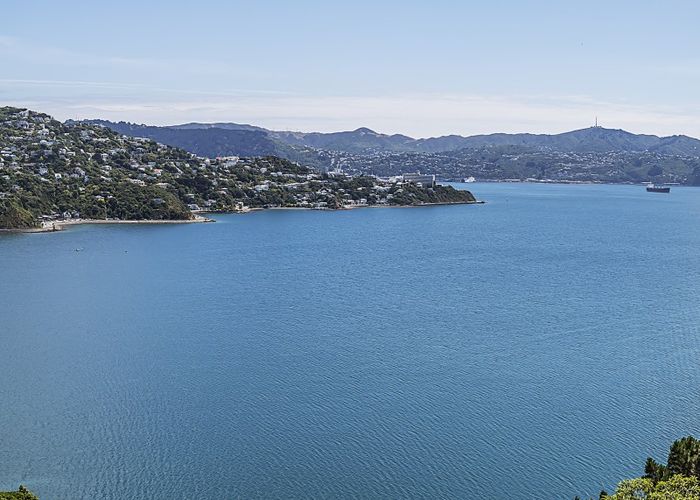  at 35 Kaikoura Street, Maupuia, Wellington