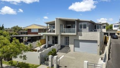  at 96 Fisher Parade, Sunnyhills, Auckland