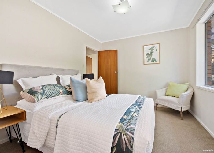  at 3/32 Eastern Beach Road, Eastern Beach, Auckland