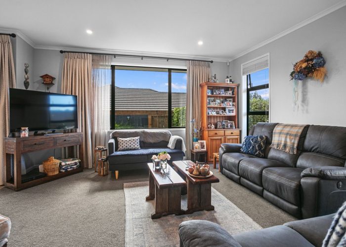  at 5 Layla Place, Katikati, Katikati