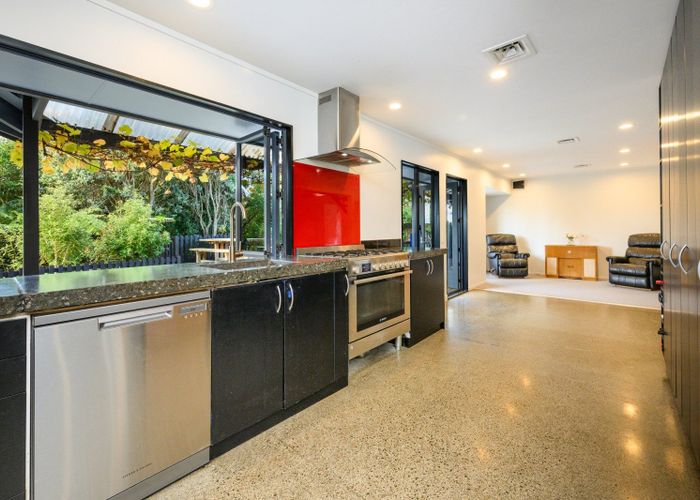  at 151 Summerhill Drive, Fitzherbert, Palmerston North, Manawatu / Whanganui