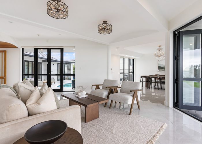  at 257 Beach Road, Campbells Bay, North Shore City, Auckland