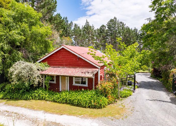  at 3251 Paparoa-Oakleigh Road, Paparoa, Paparoa