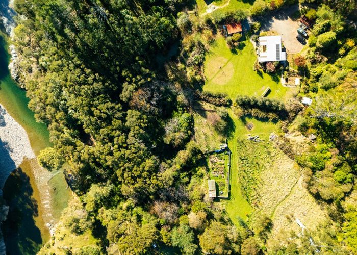  at 488 Wakamarina Road, Canvastown