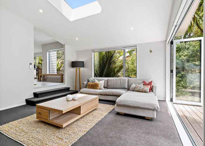  at 3B Appleyard Crescent, Meadowbank, Auckland