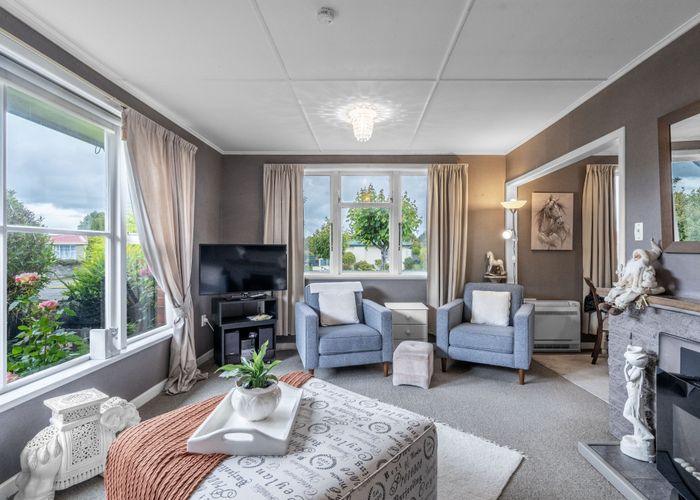  at 74 Conway Crescent, Glengarry, Invercargill