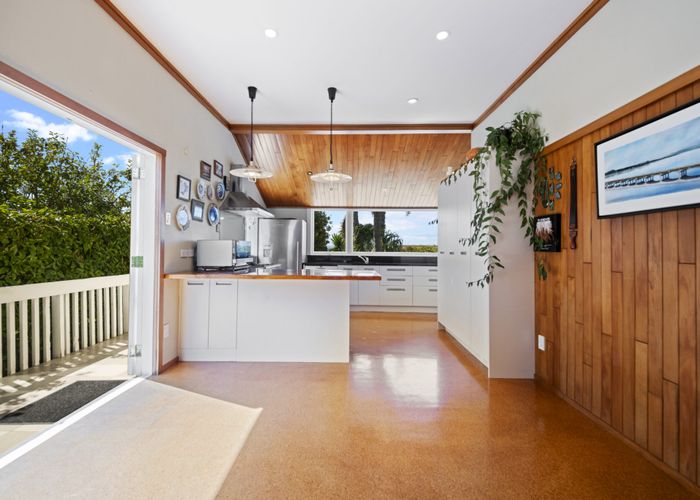  at 3 Forbes Street, Onehunga, Auckland