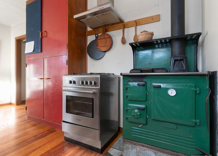  at 154 Kent Street, Carterton