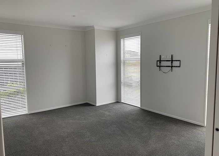  at 70 Constellation Avenue, Beachlands, Auckland