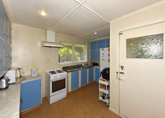  at 24 La Perouse Place, Northcote, Christchurch