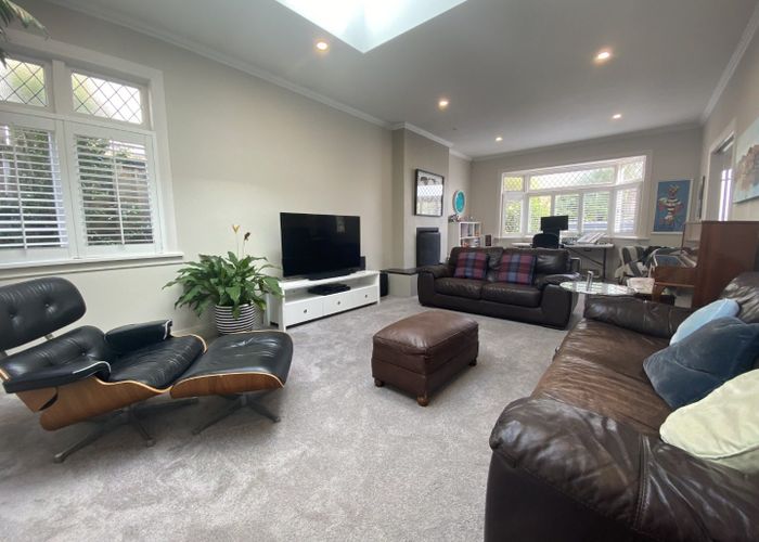  at 43 Duthie Street, Karori, Wellington, Wellington