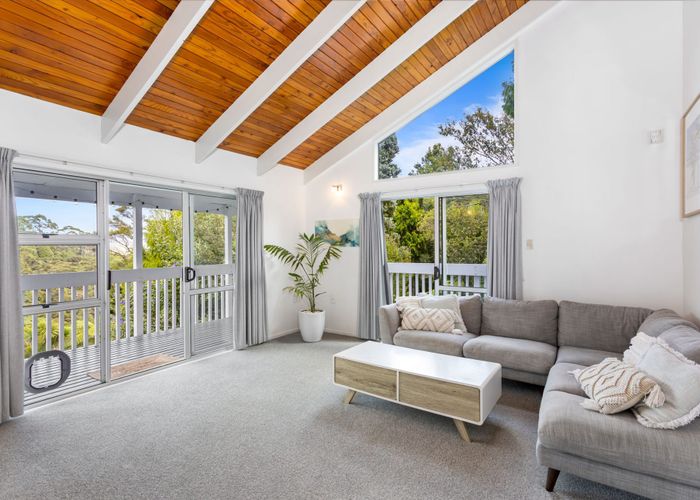  at 28 Puketaha Road, Swanson, Auckland