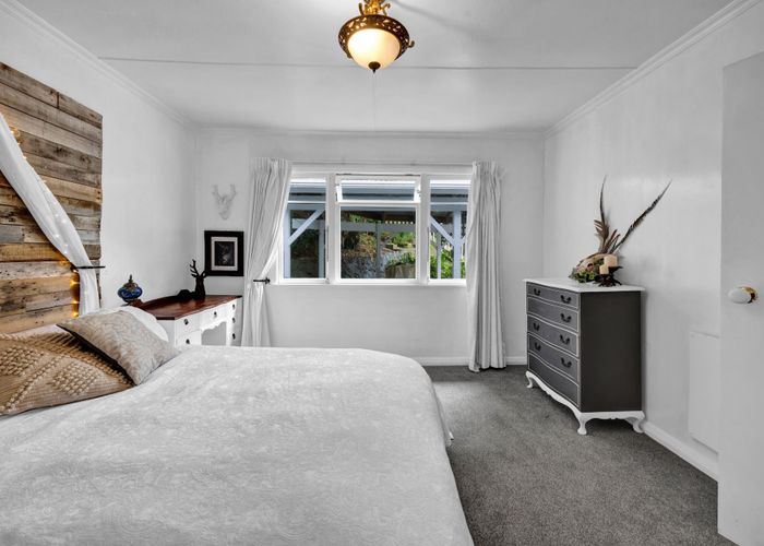  at 12 Brooklands Road, New Plymouth, New Plymouth