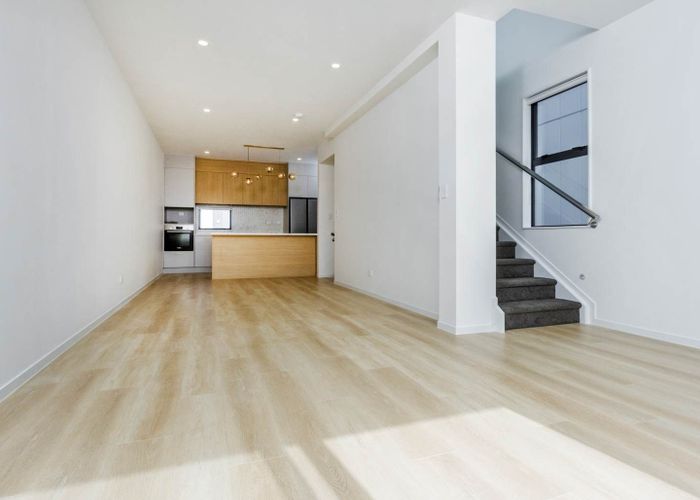  at 12 Papa Takaro Lane, Flat Bush, Auckland