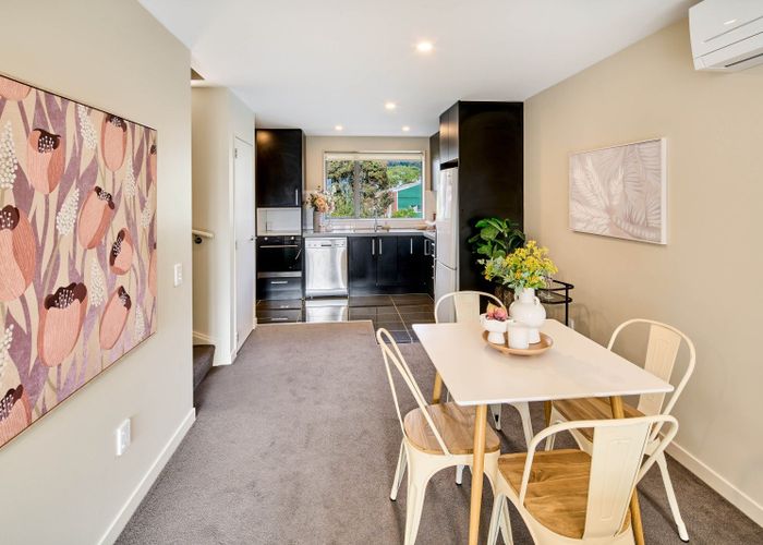  at 8/31 Princess Terrace, Newtown, Wellington