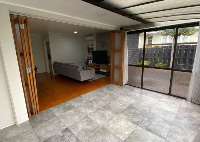  at 13 Bedford Street, Te Atatu South, Waitakere City, Auckland