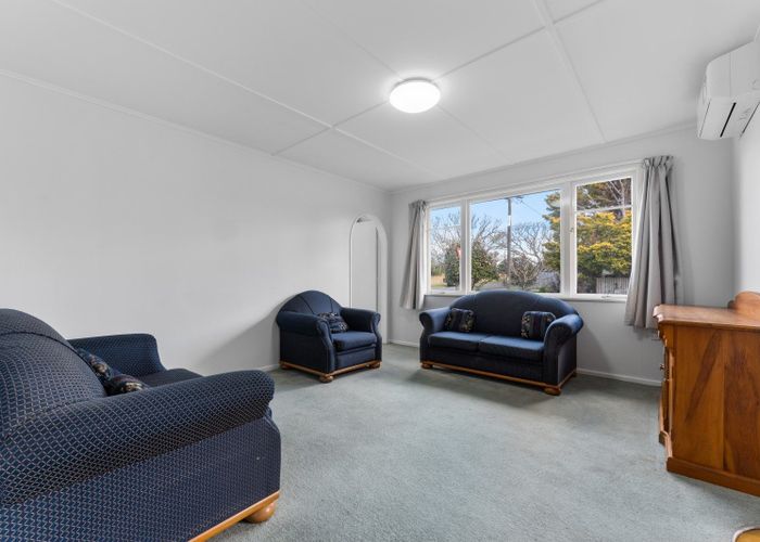  at 2 Stoke Place, Awapuni, Palmerston North