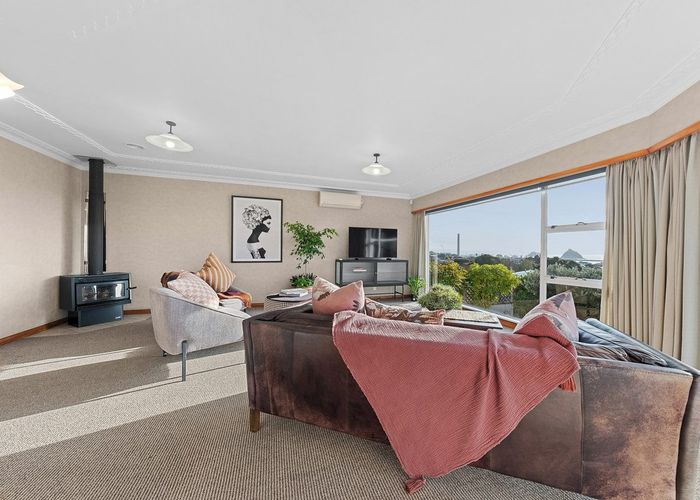  at 410 Devon Street West, Lynmouth, New Plymouth