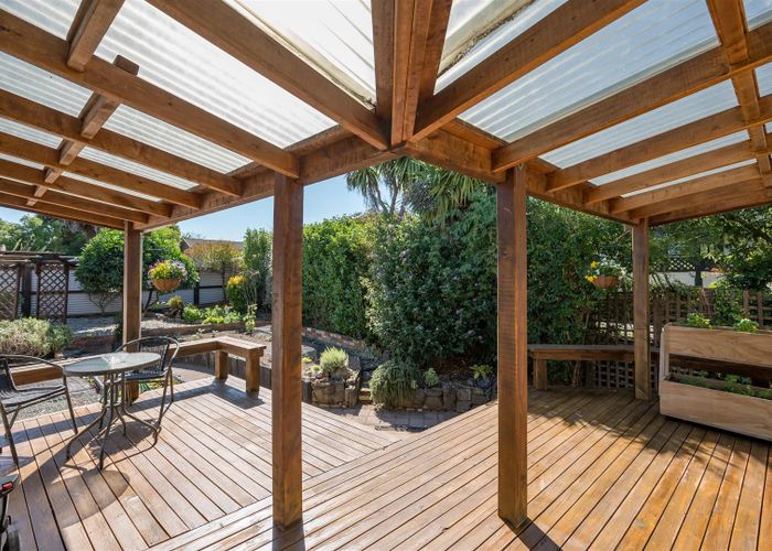  at 27 Martin Street, Monaco, Nelson, Nelson / Tasman