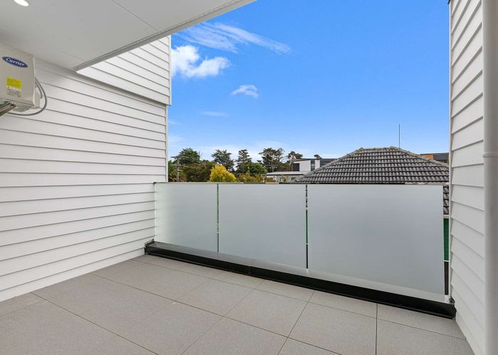  at 3/68 Smythe Road, Henderson, Auckland