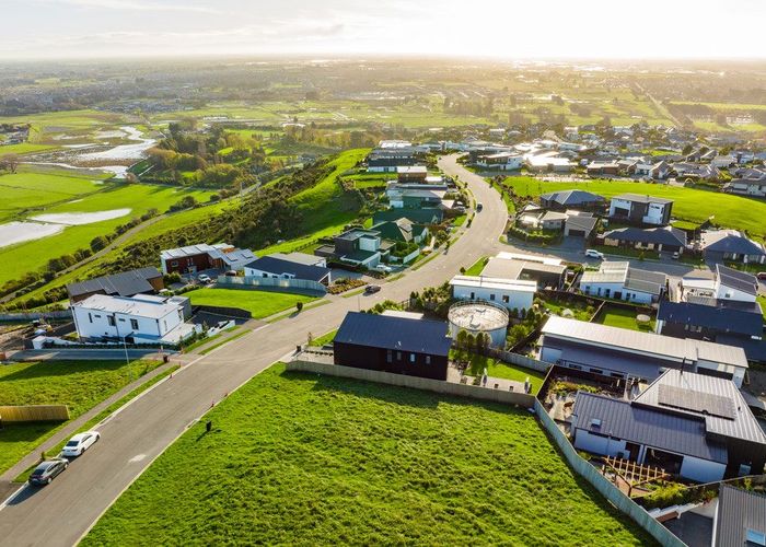  at 139 Penruddock Rise, Westmorland, Christchurch