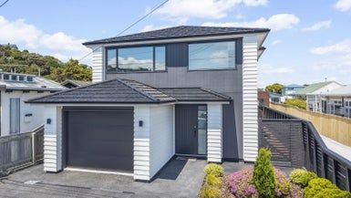  at 74B Rotherham Terrace, Miramar, Wellington
